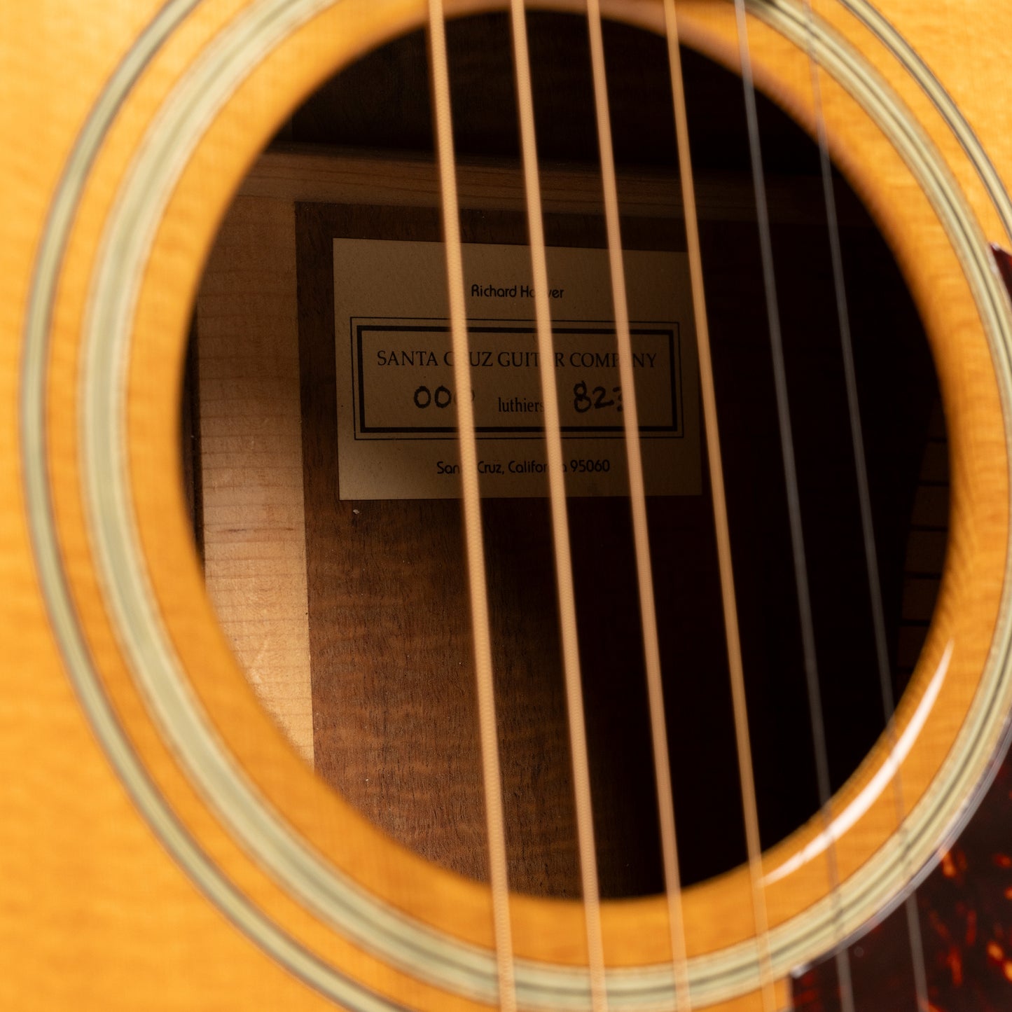Santa Cruz 000 in Koa & Sitka Spruce