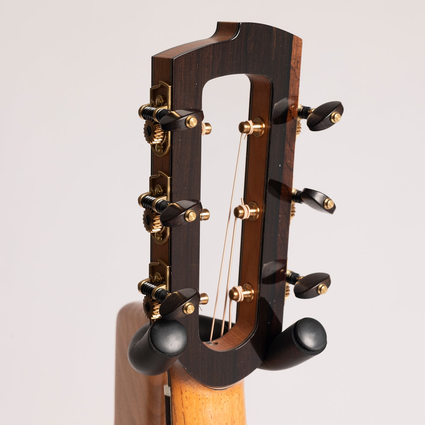 Tom Sands Model XS in Brazilian Rosewood & Special Reserve German Spruce