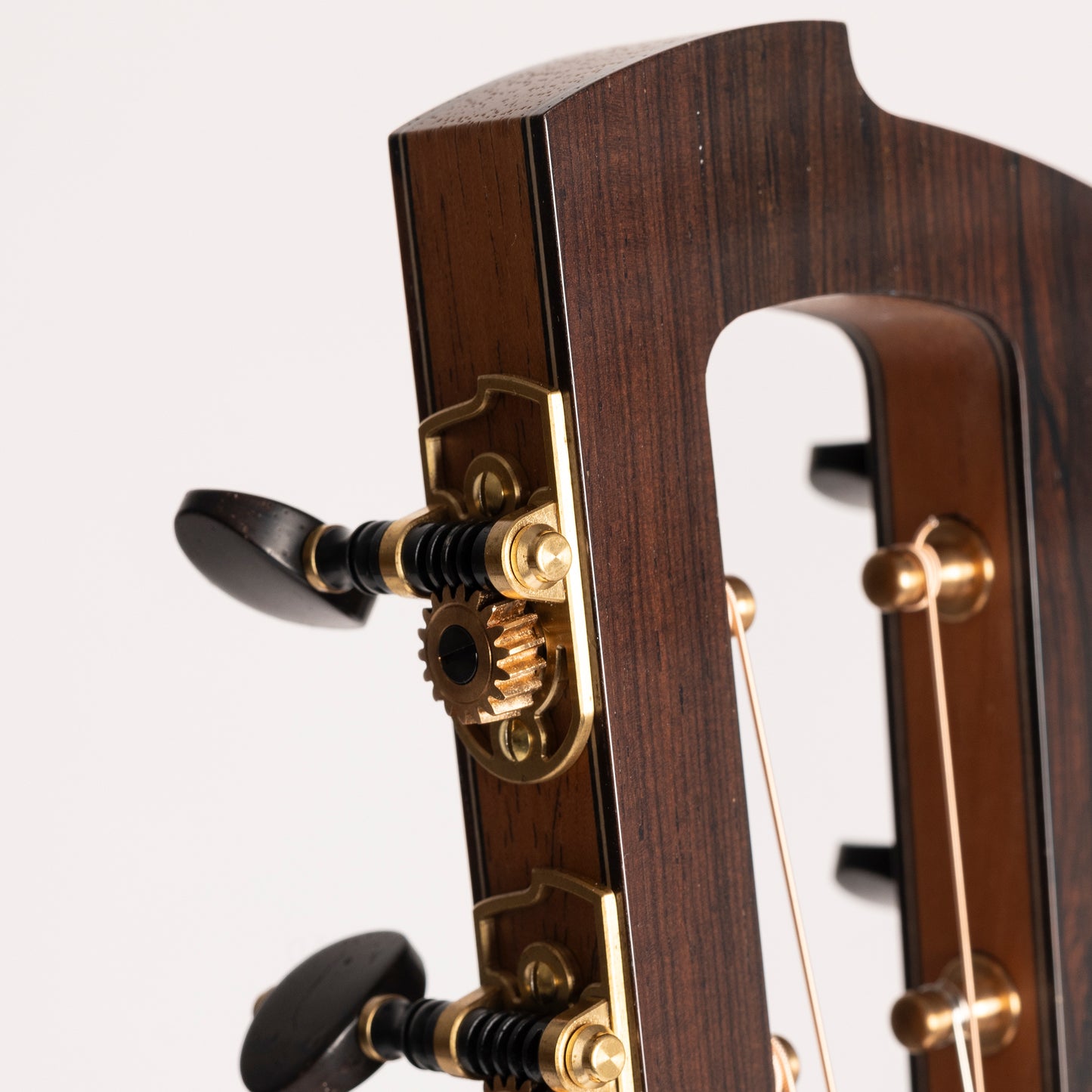 Tom Sands Model XS in Brazilian Rosewood & Special Reserve German Spruce