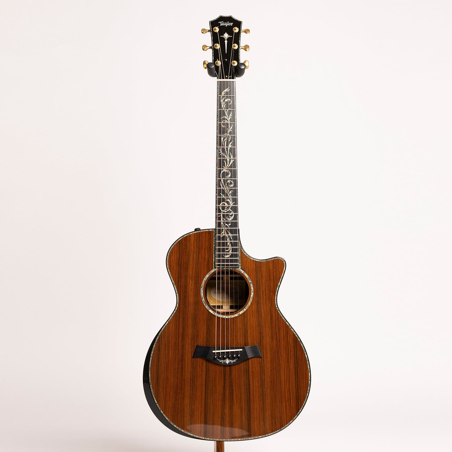 Taylor PS14ce Fall Limited Edition in Macassar Ebony & Sinker Redwood