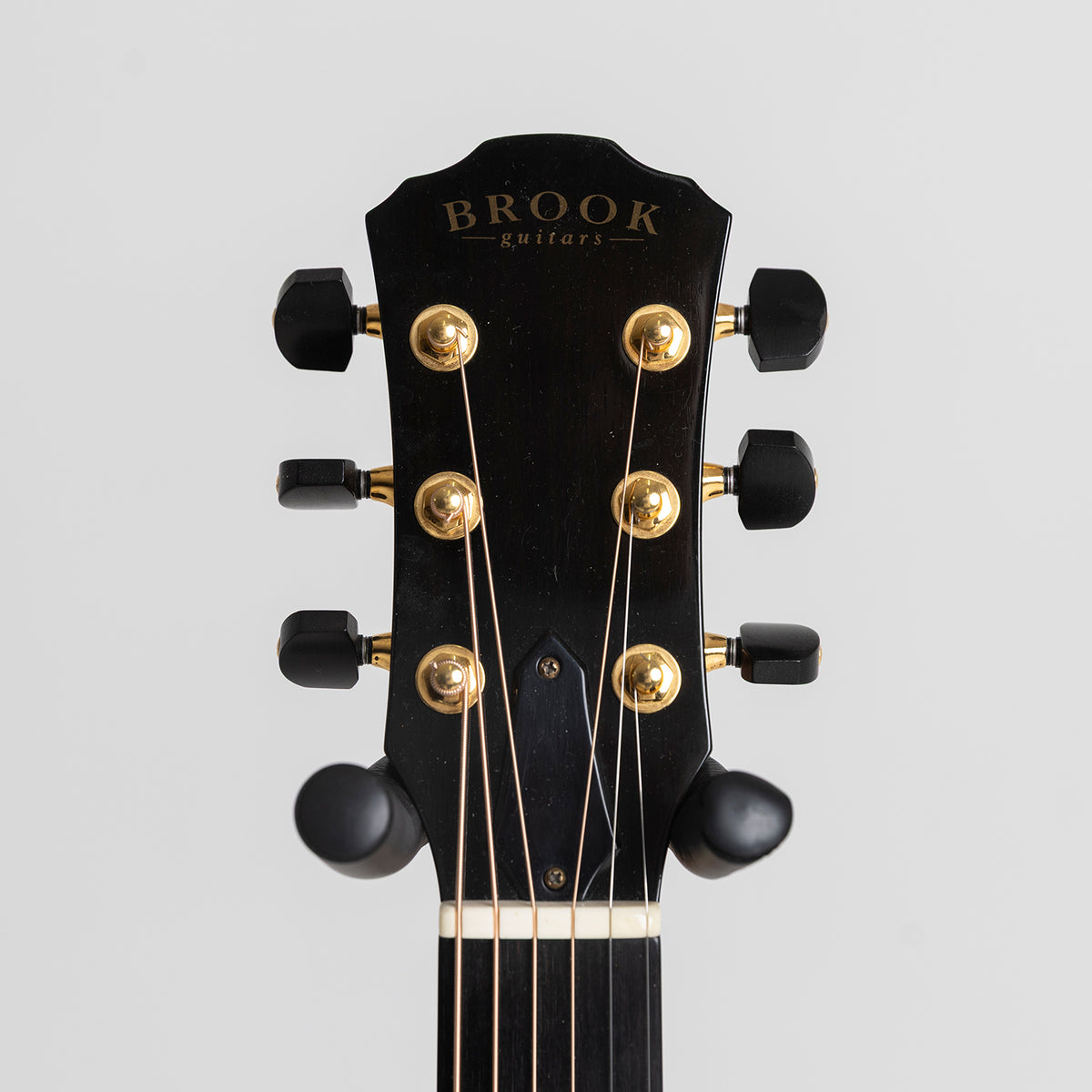 Brook Tamar in Indian Rosewood & European Spruce