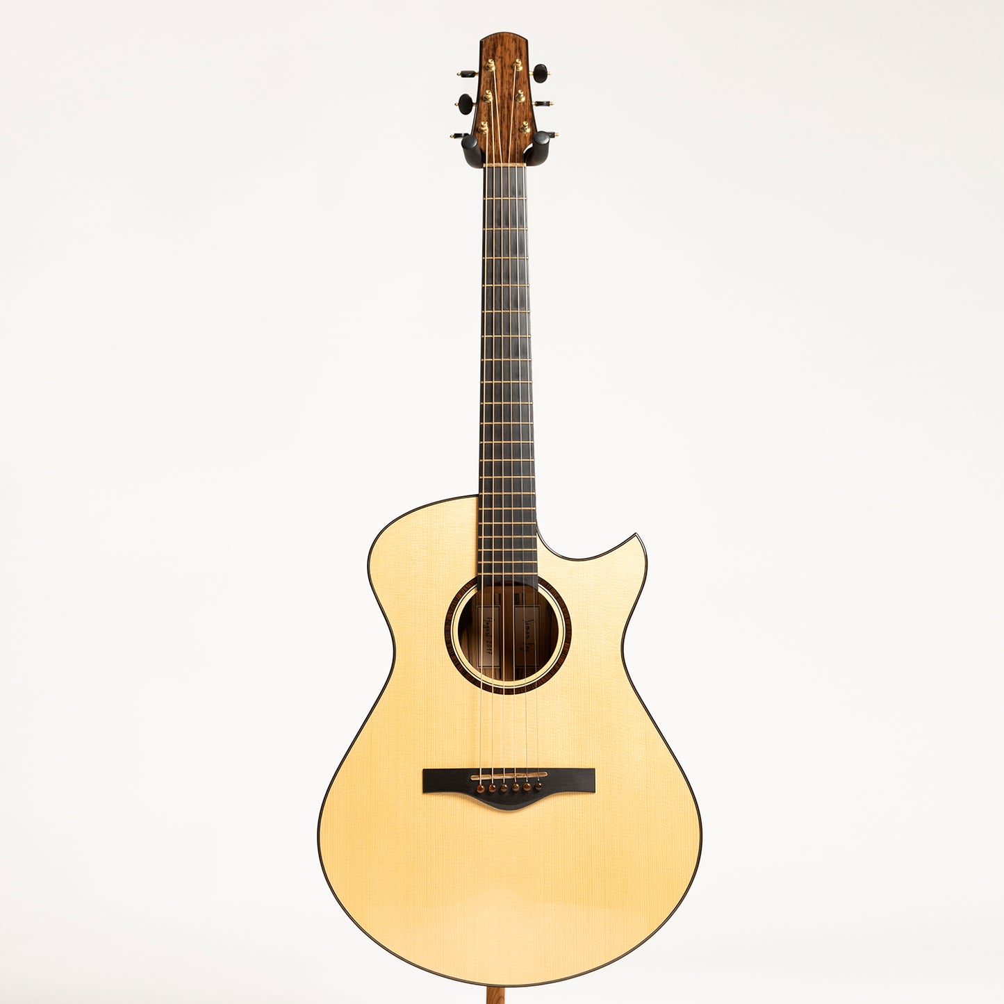 Simon Fay Model 1 in Mun Ebony & Master Grade Engelmann Spruce