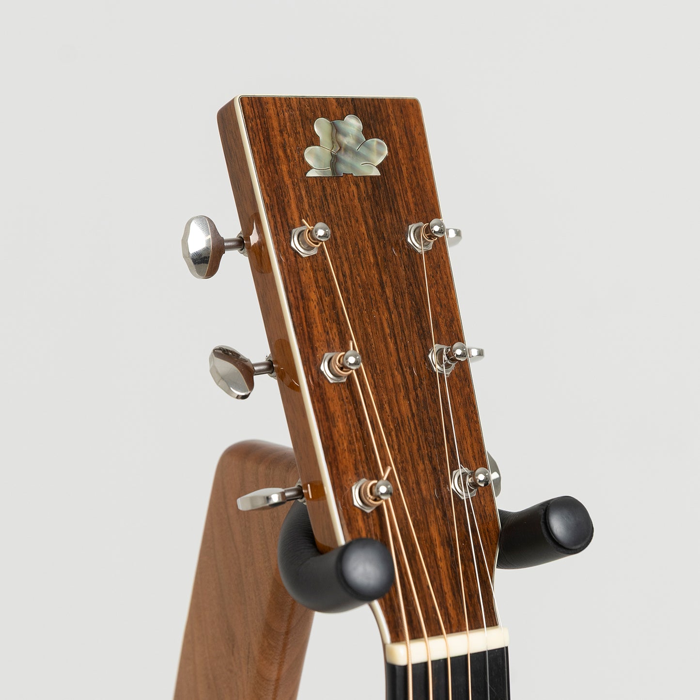 Froggy Bottom D14 Deluxe in Indian Rosewood & Adirondack Spruce