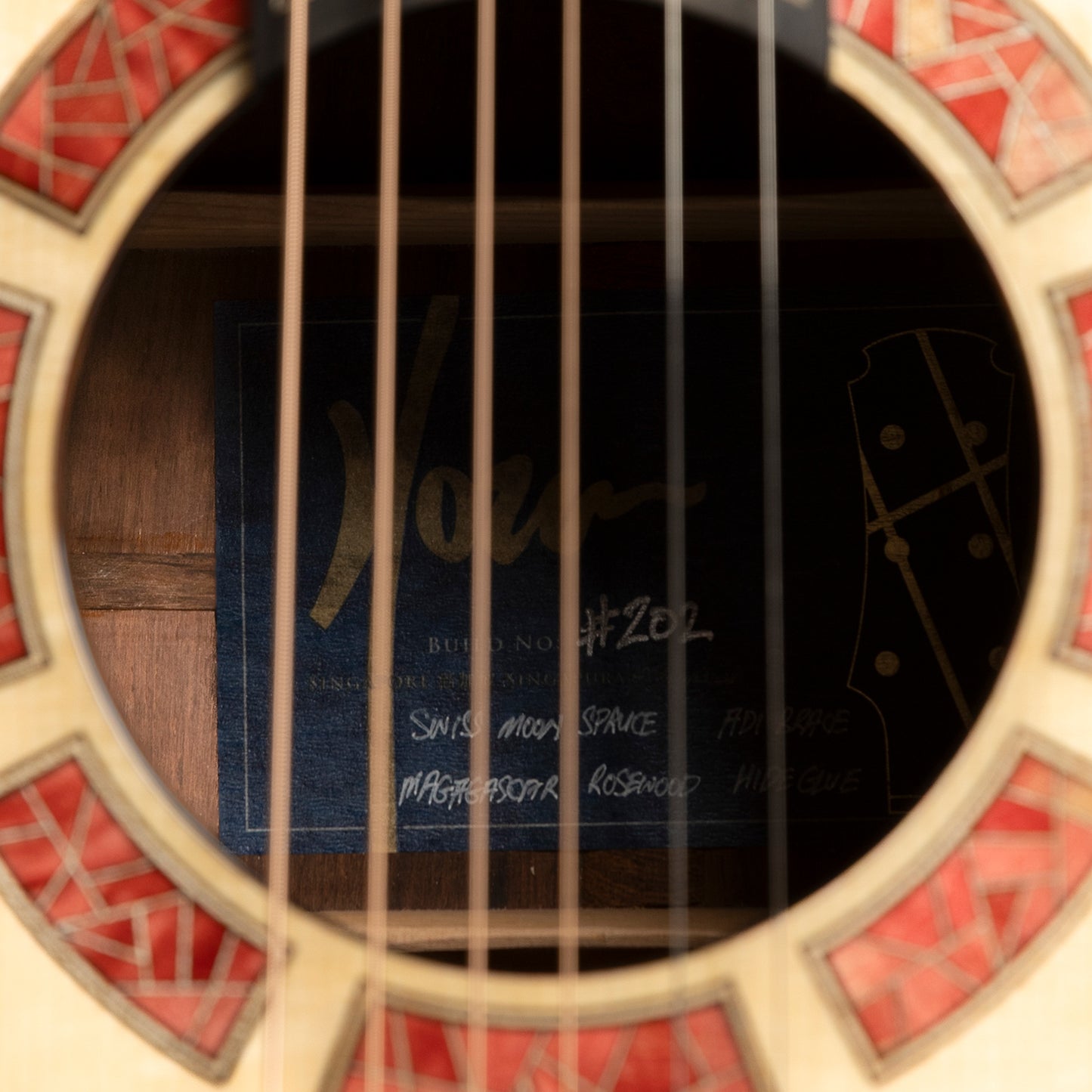 Hozen Blue Label MD Cutaway Fan Fret in Madagascan Rosewood & Torrefied Swiss Moon Spruce