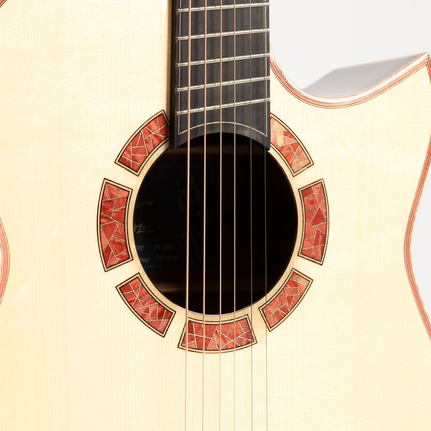 Hozen Blue Label MD Cutaway Fan Fret in Madagascan Rosewood & Torrefied Swiss Moon Spruce