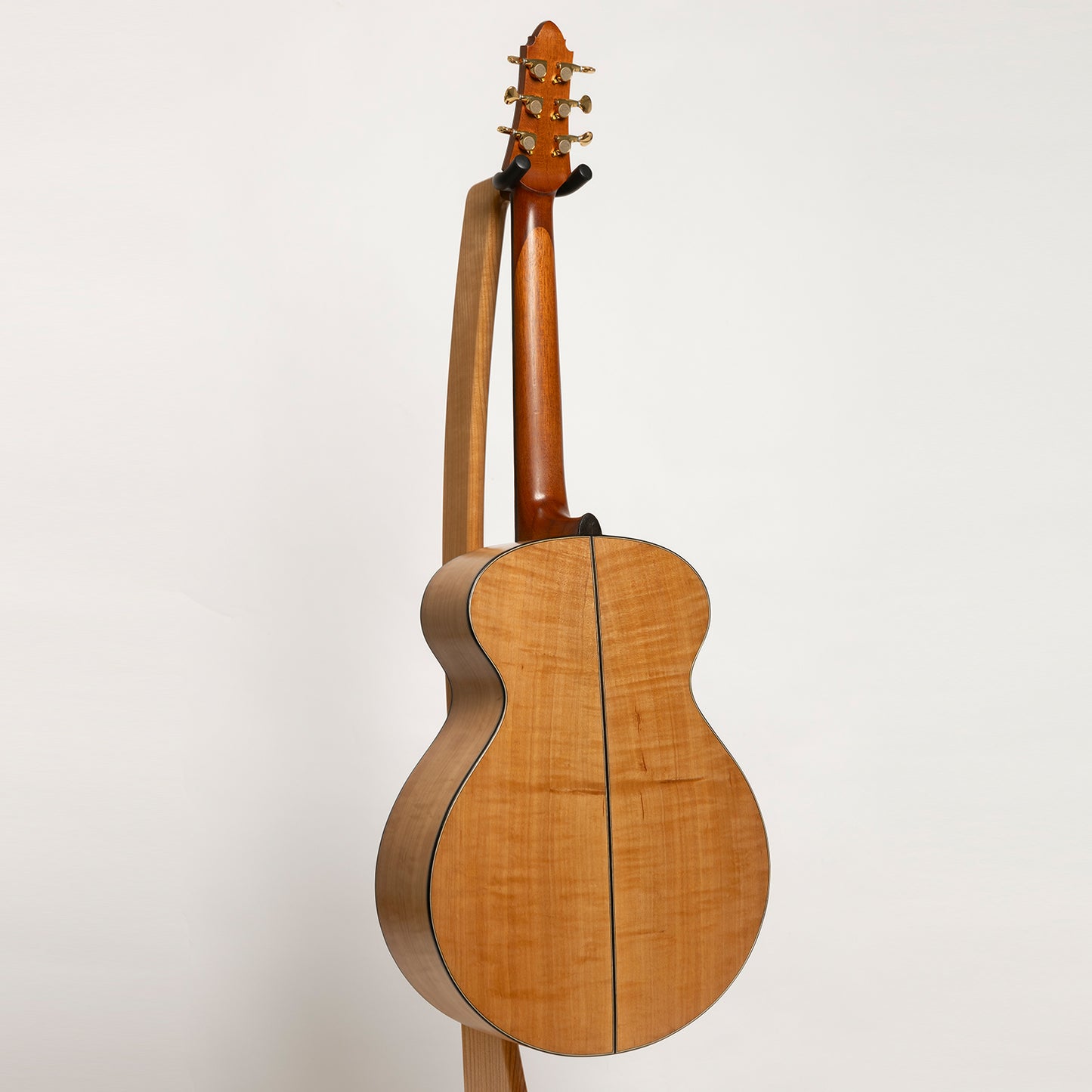 AJ Lucas Arbour Model in French Pear & English Yew