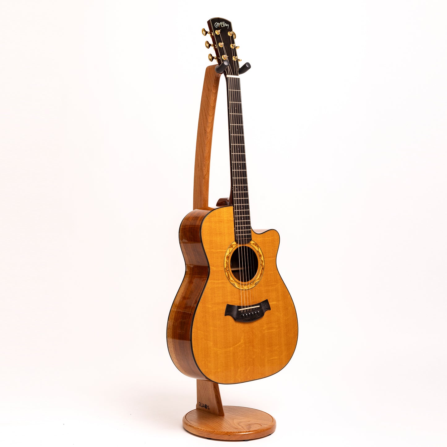 McElroy 000 in Flamed Walnut & Bearclaw Sitka Spruce