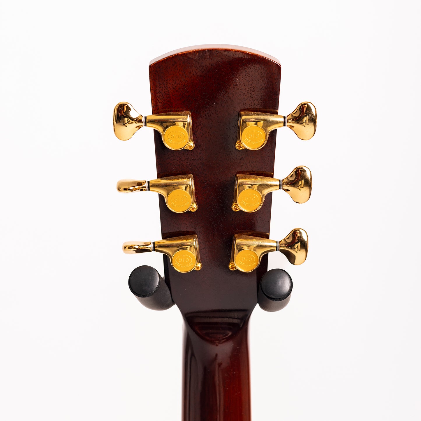 McElroy 000 in Flamed Walnut & Bearclaw Sitka Spruce