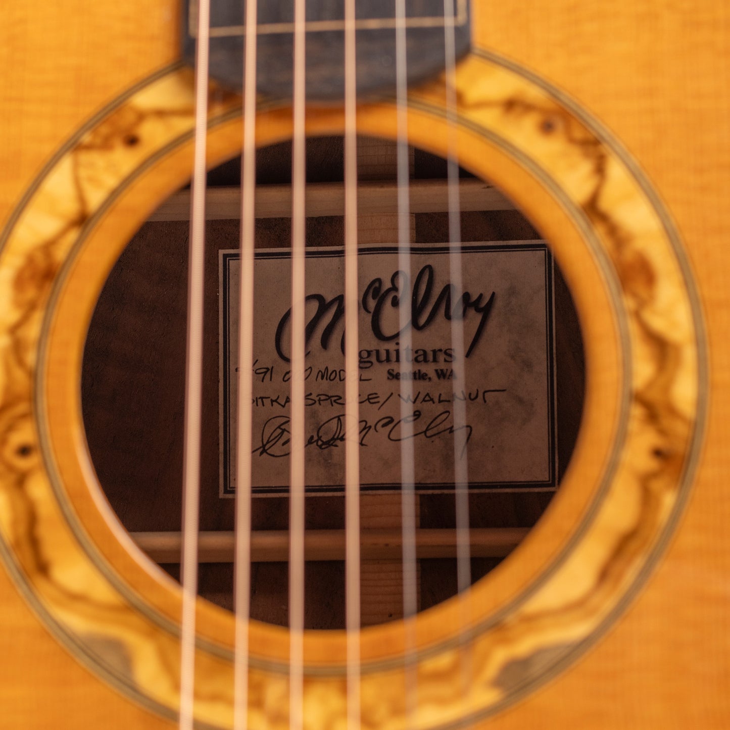 McElroy 000 in Flamed Walnut & Bearclaw Sitka Spruce
