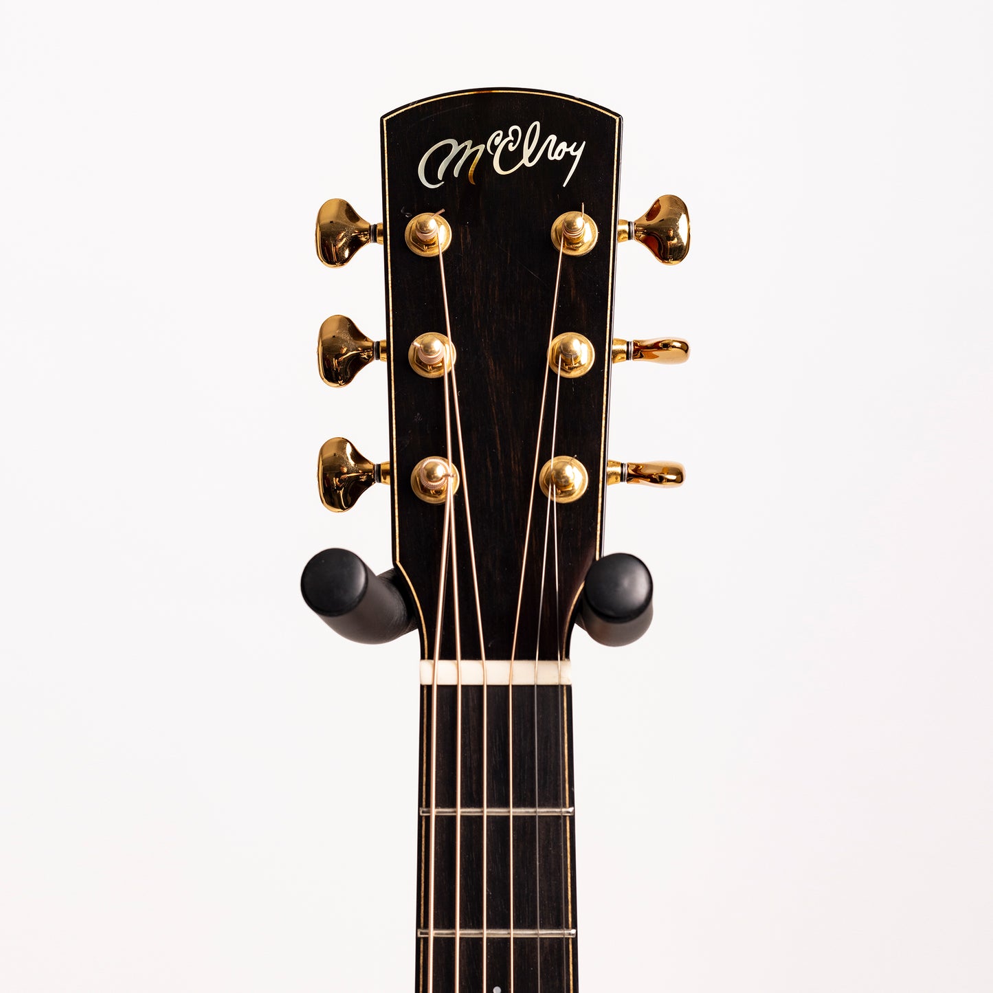 McElroy 000 in Flamed Walnut & Bearclaw Sitka Spruce