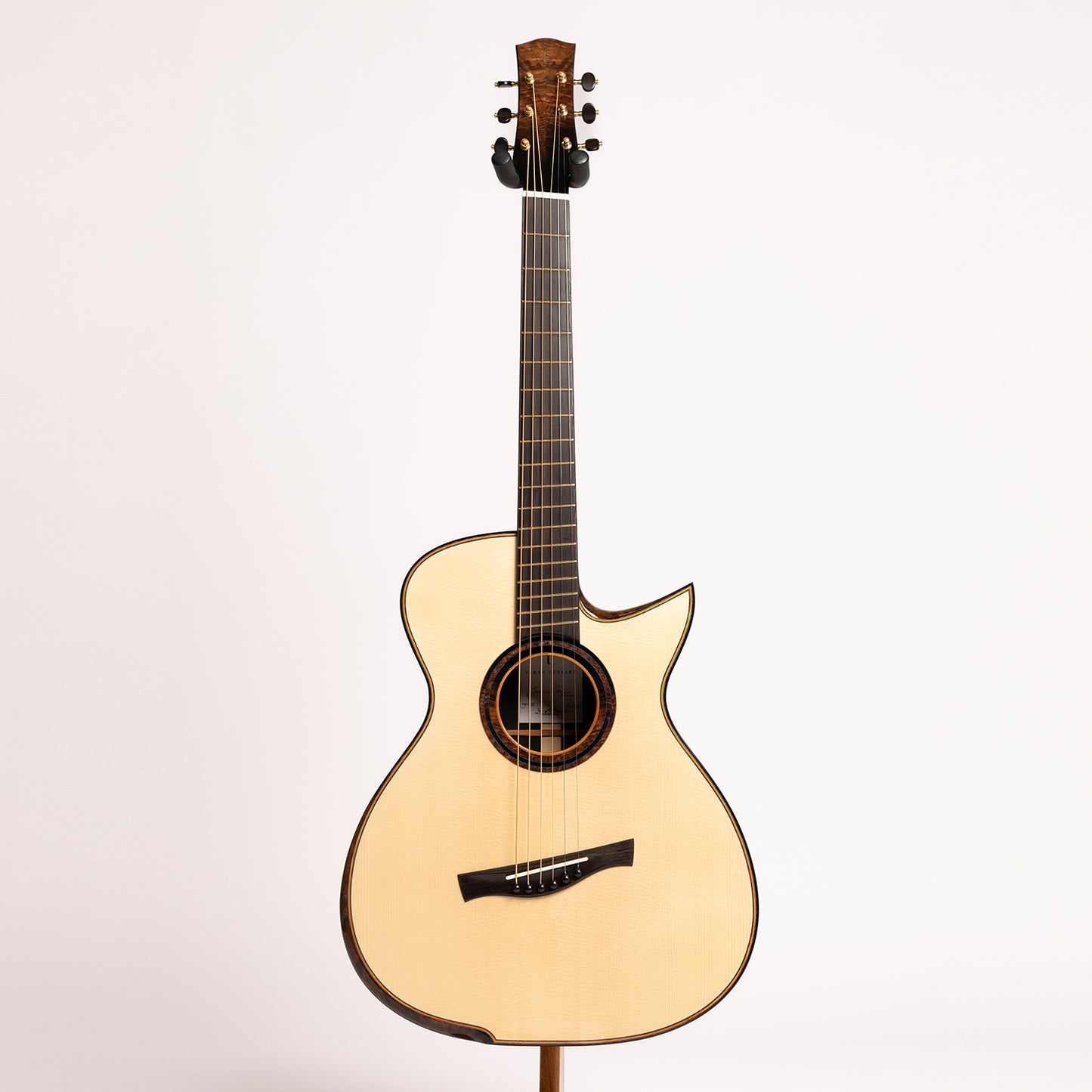 Taran 'Taran Mhor' 12-Fret in Master Grade African Blackwood & Master Grade Italian Spruce