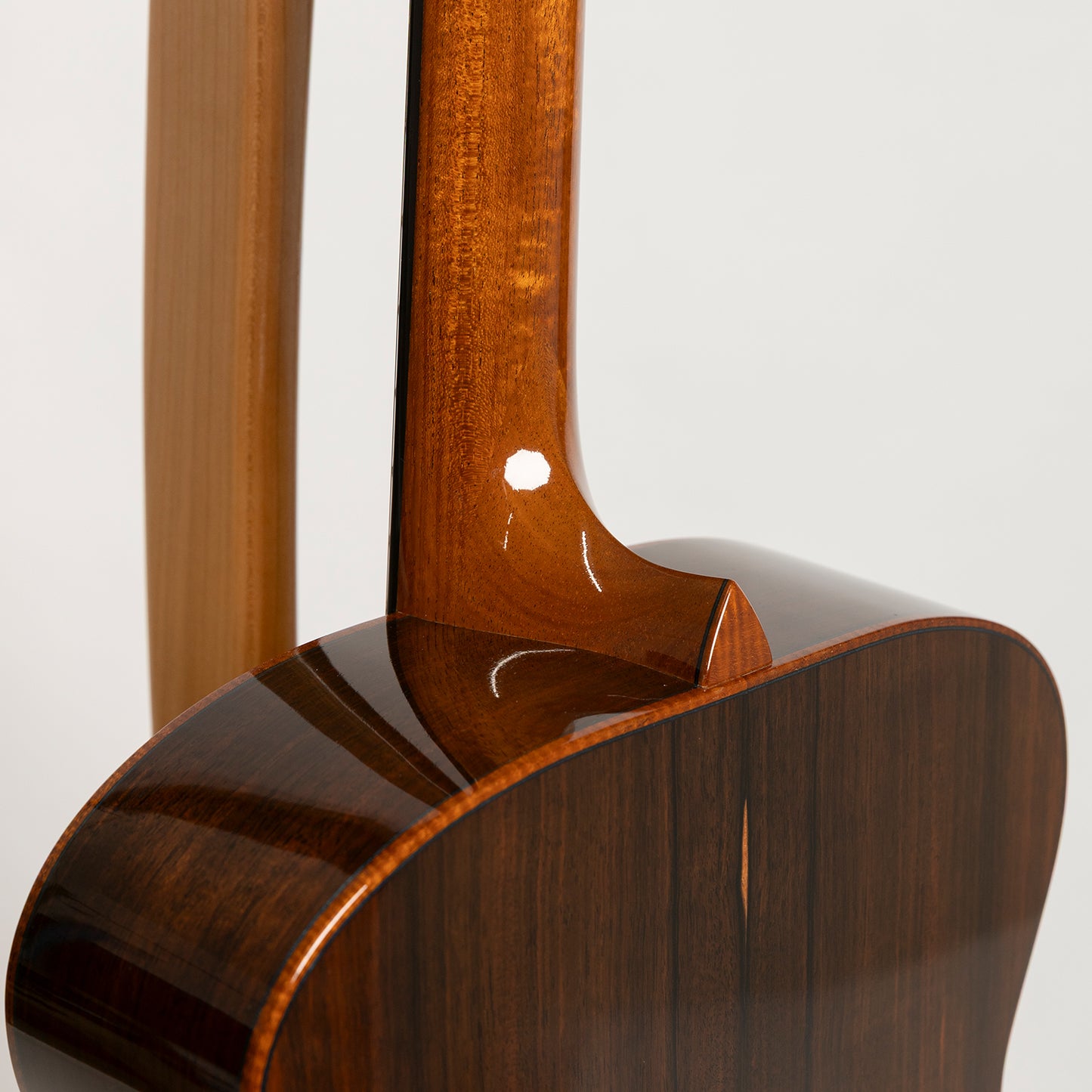 Taran Tirga Beag in Malaysian Blackwood & European Spruce