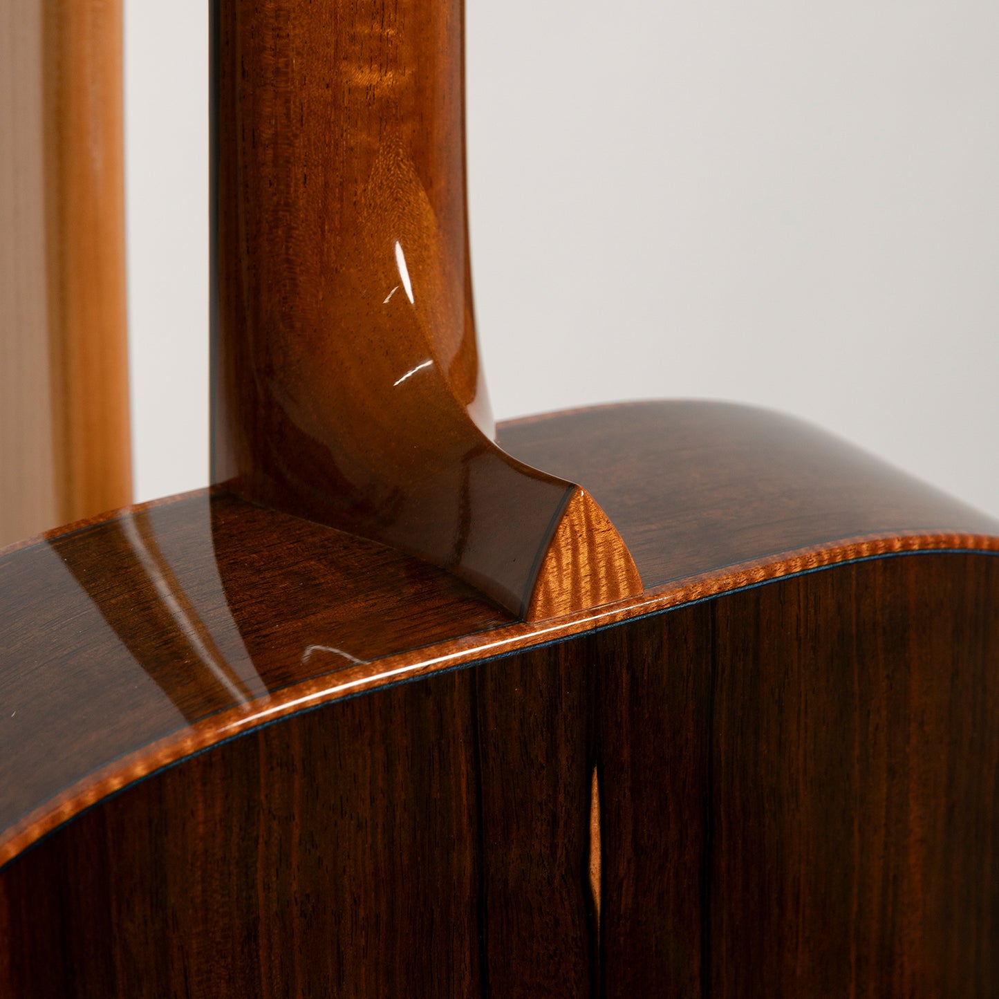 Taran Tirga Beag in Malaysian Blackwood & European Spruce