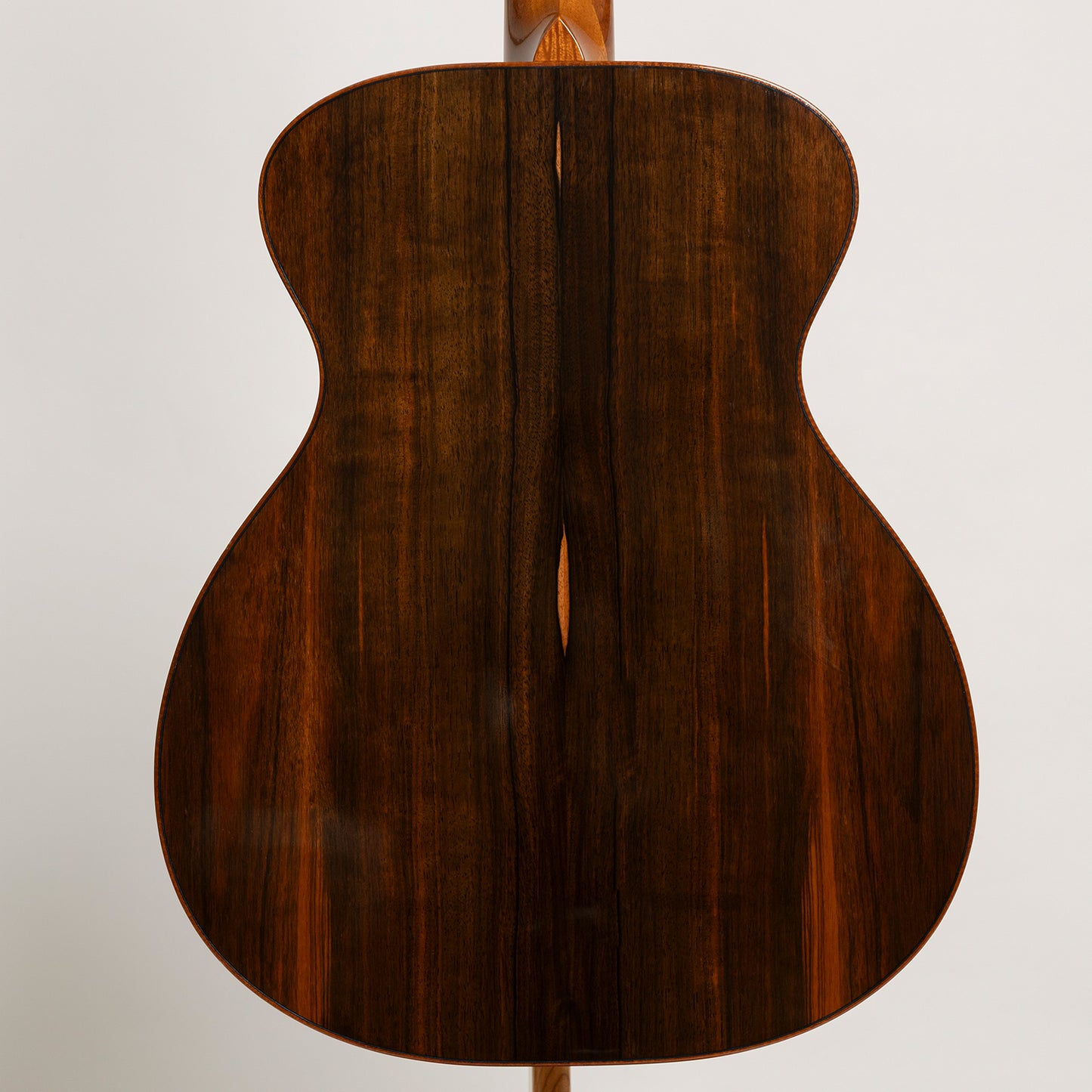 Taran Tirga Beag in Malaysian Blackwood & European Spruce