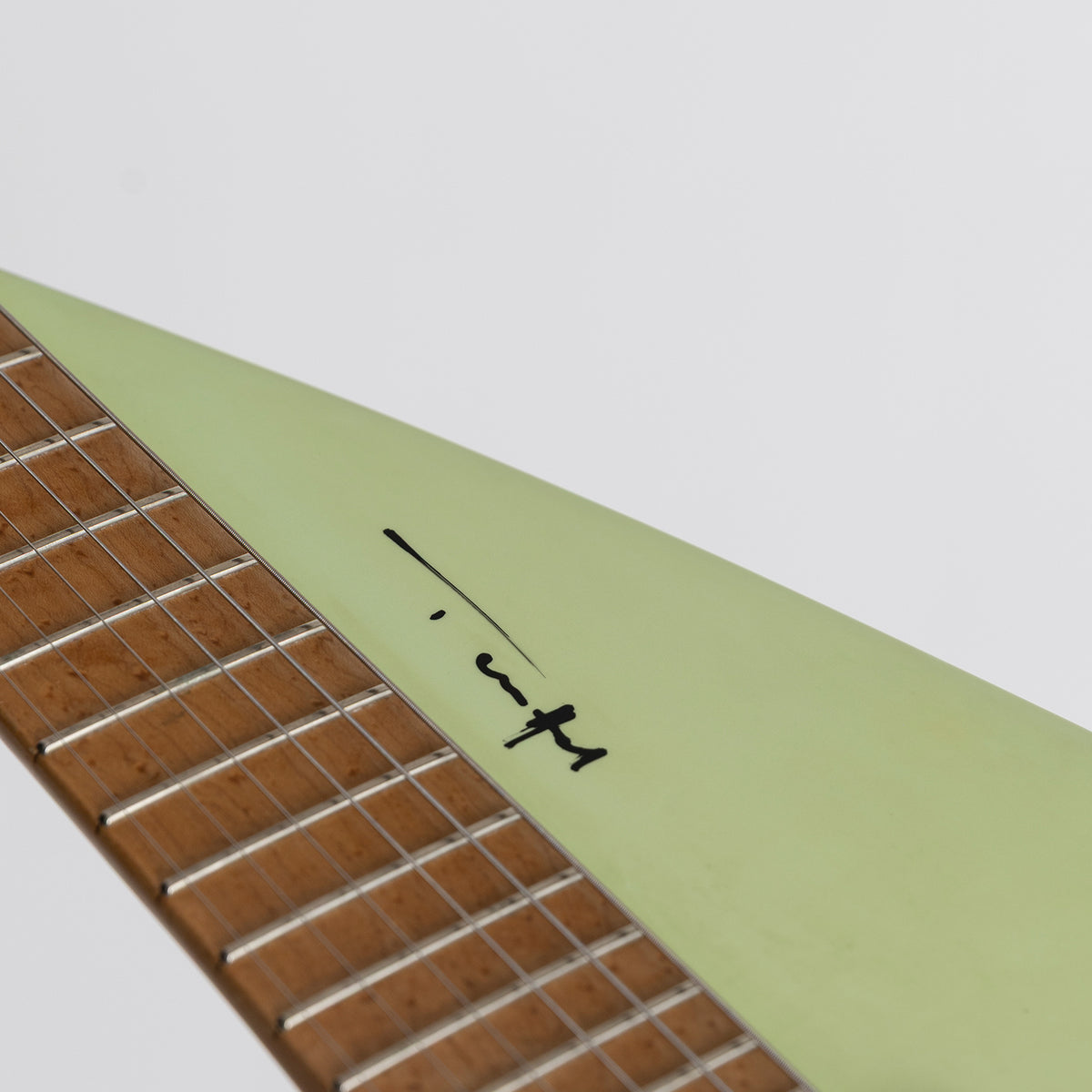 Teuffel Tesla Classic Left-Handed in Lunatic Green
