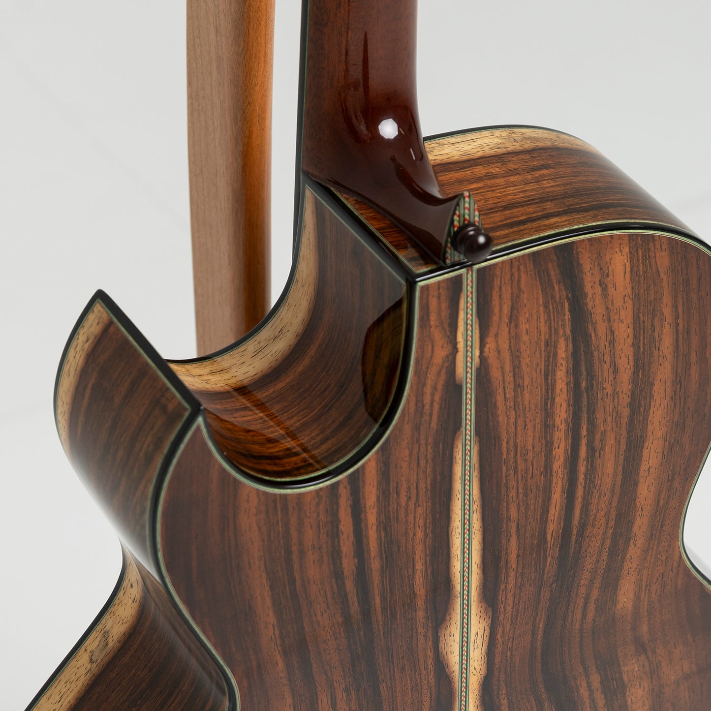 Maingard OMC in Brazilian Rosewood & Sitka Spruce