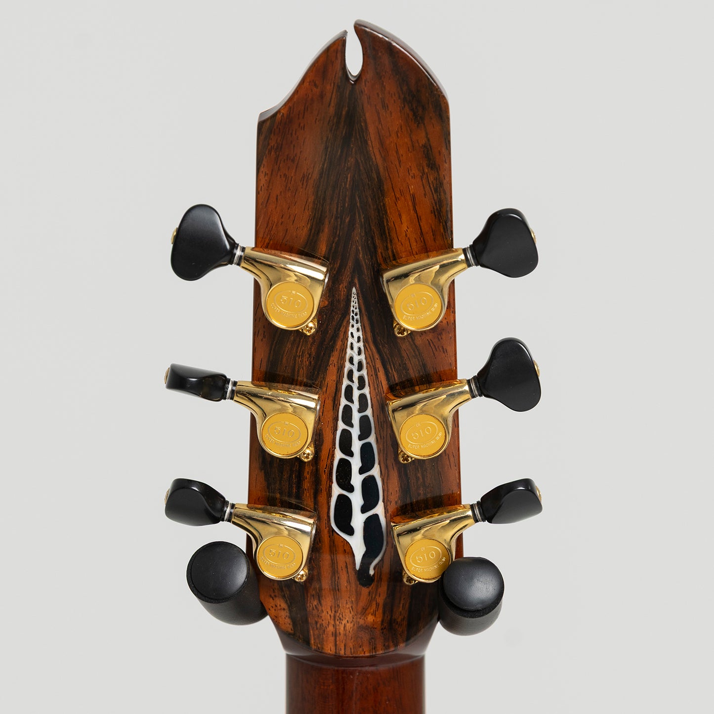 Maingard OMC in Brazilian Rosewood & Sitka Spruce