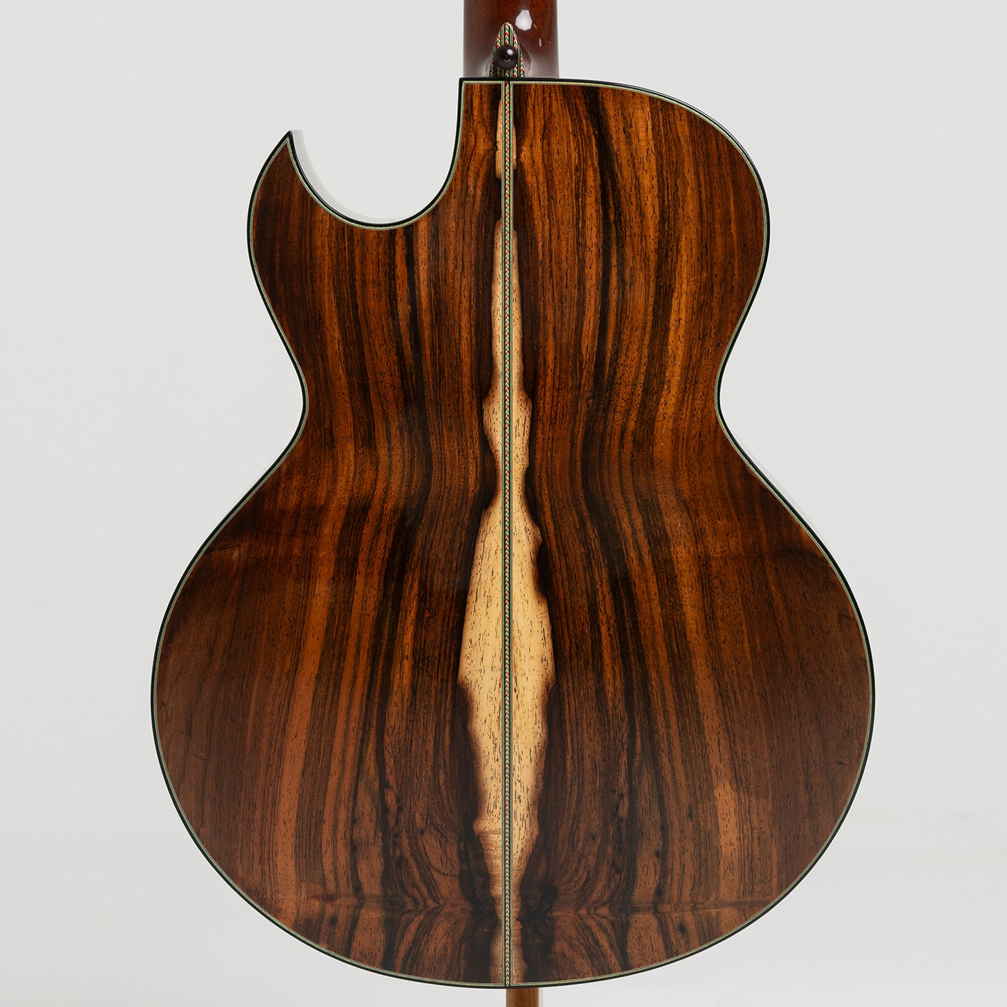 Maingard OMC in Brazilian Rosewood & Sitka Spruce