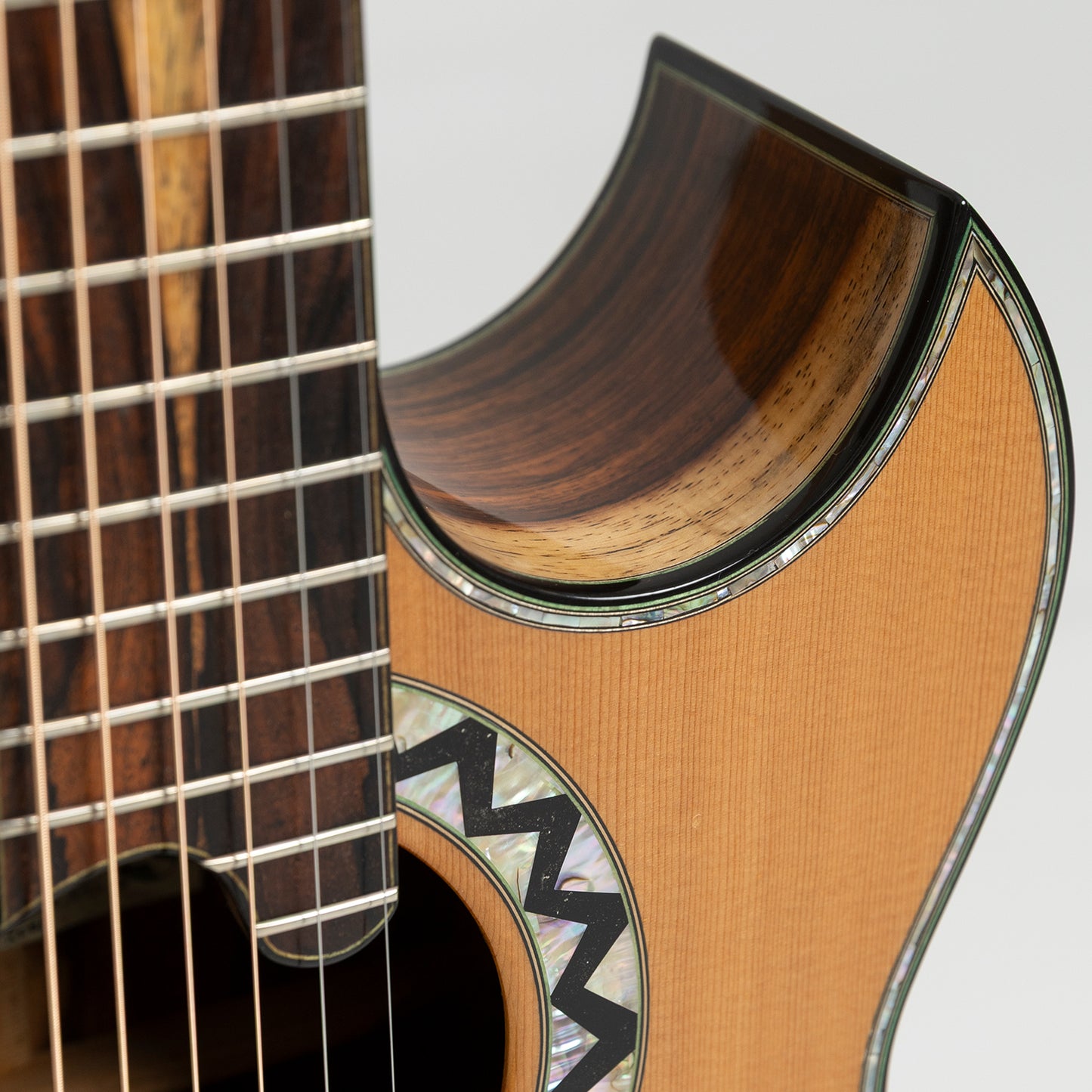 Maingard OMC in Brazilian Rosewood & Sitka Spruce