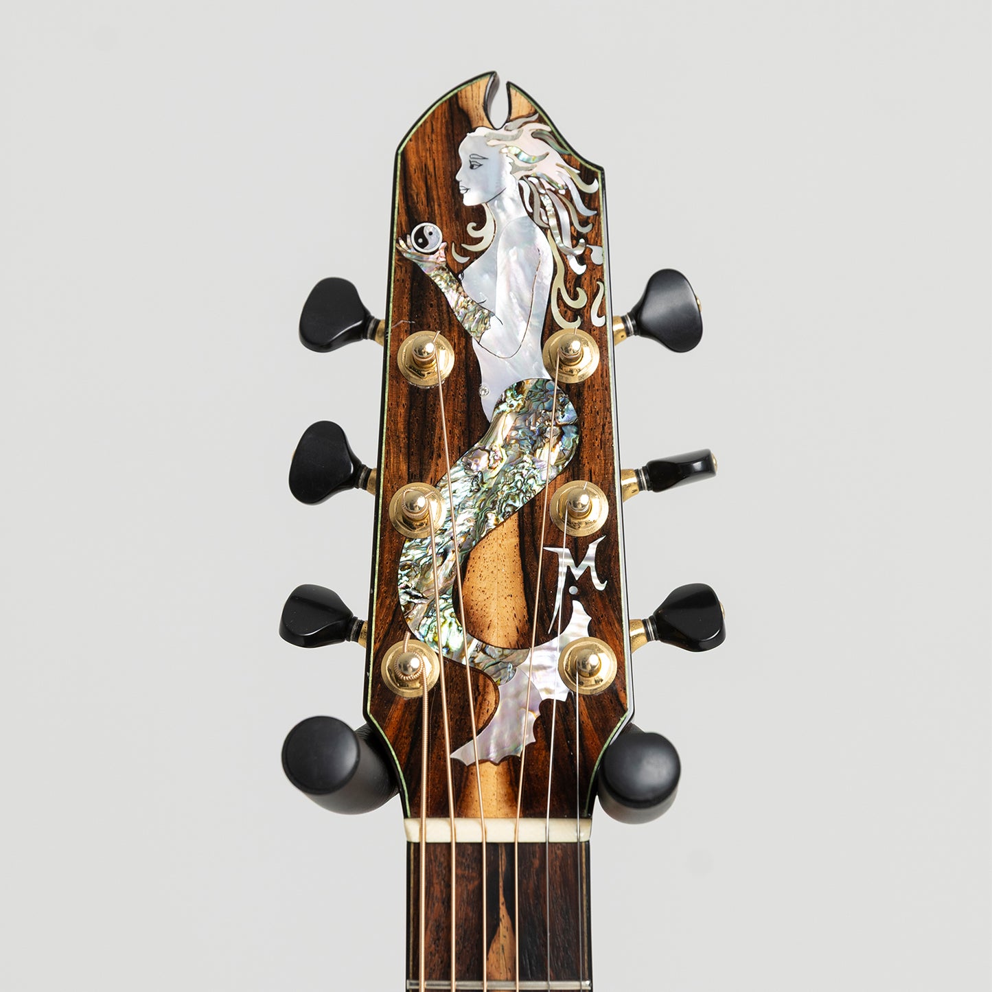 Maingard OMC in Brazilian Rosewood & Sitka Spruce