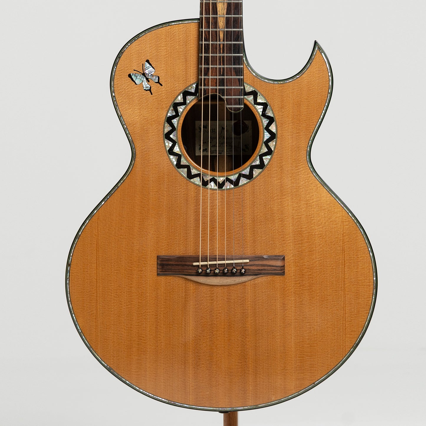 Maingard OMC in Brazilian Rosewood & Sitka Spruce