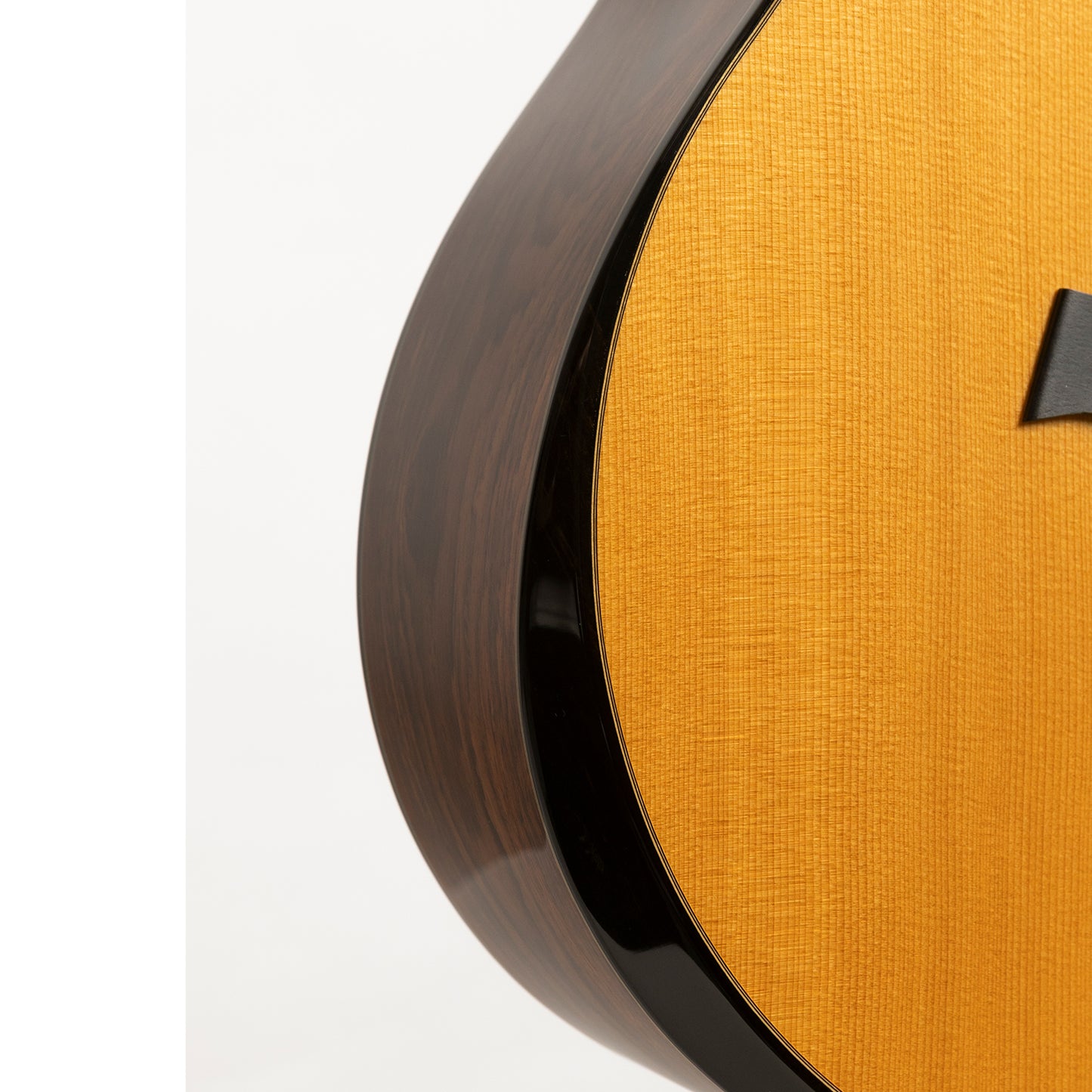 Taylor XXXV-GS-C 35th Anniversary in Cocobolo & Sitka Spruce